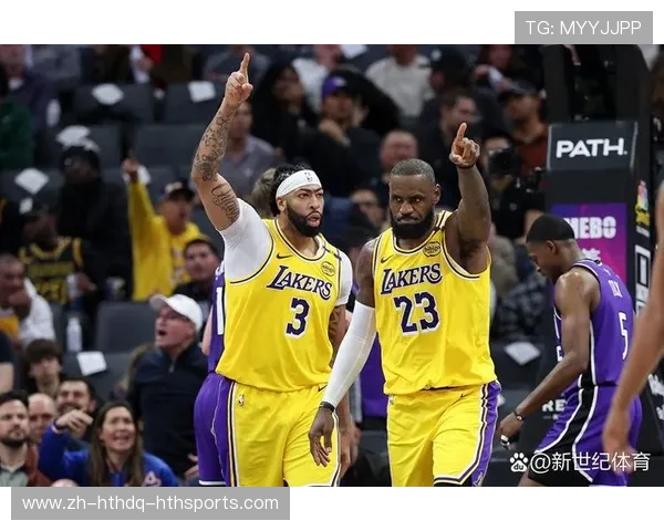 28分6篮板12助攻詹姆斯全能数据助球队获胜 4抢断显防守功力